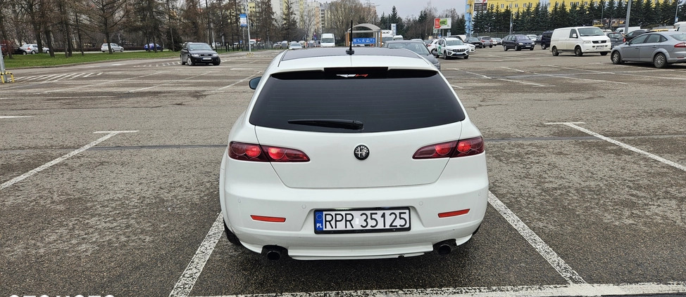 Alfa Romeo 159 cena 43050 przebieg: 130000, rok produkcji 2009 z Przemyśl małe 121